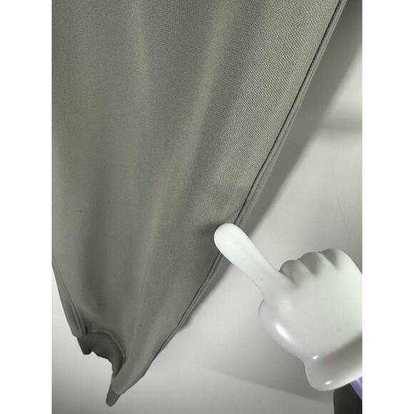 Lululemon On The Fly Jogger Pant Woven 28" Grey W5bzds Women's Size 8 *Flawed - Picture 14 of 16